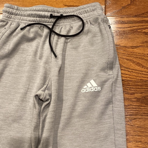 Mens Adidas sweatpants - Picture 2 of 5